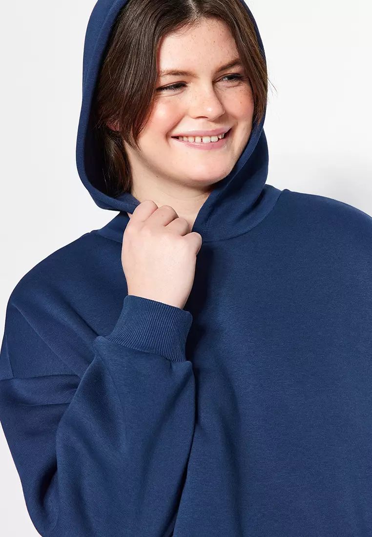 Oversize Knitted Sweatshirt With Indigo Embroidery Detail Tbbaw24Ao00018