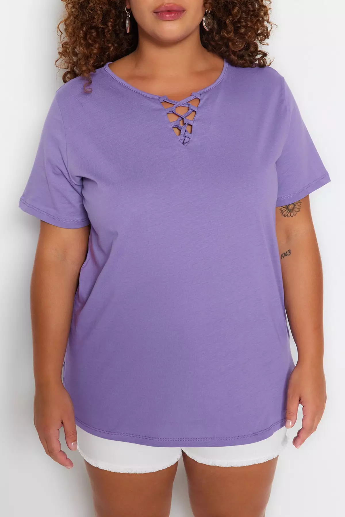 Plus Size Lacing Detailed T-Shirt