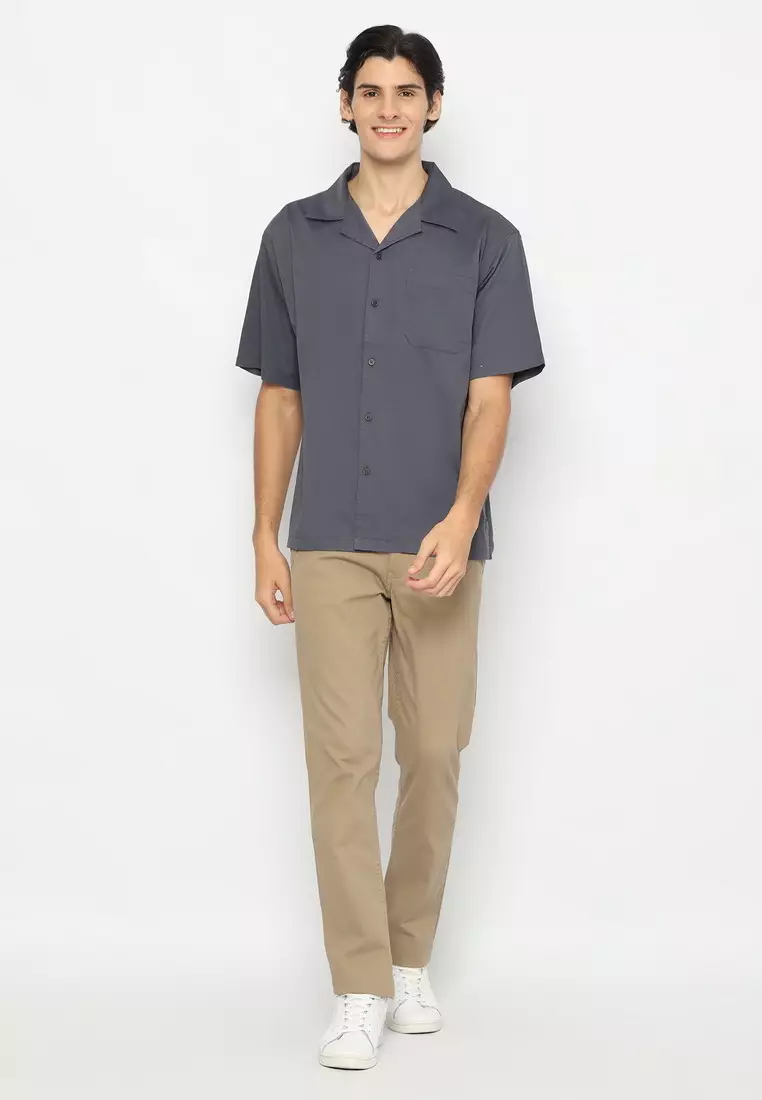 RBJ Kemeja Polos Twill Rayon Krah Hawaii Abu Tua Regular Fit Pria