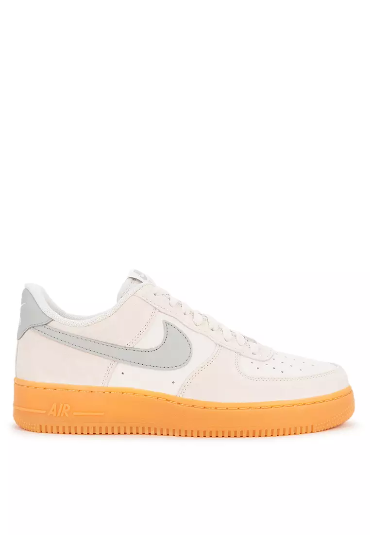 Nike Air Force 1 '07 Lv8