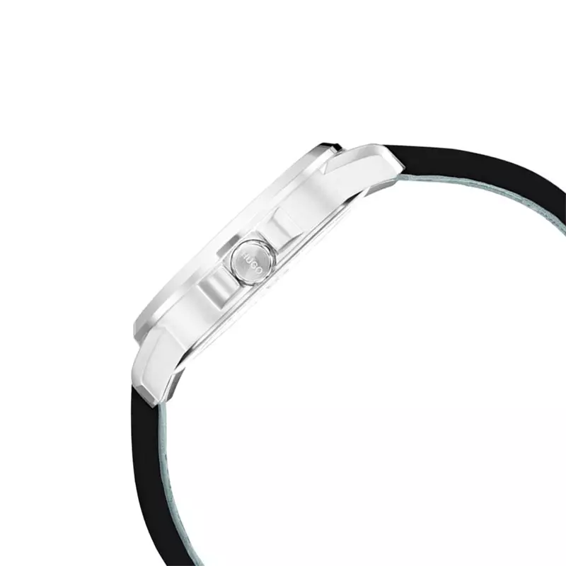 Jam Tangan Pria Hugo Boss Focus 1530022 Men Black Dial Black Leather Strap