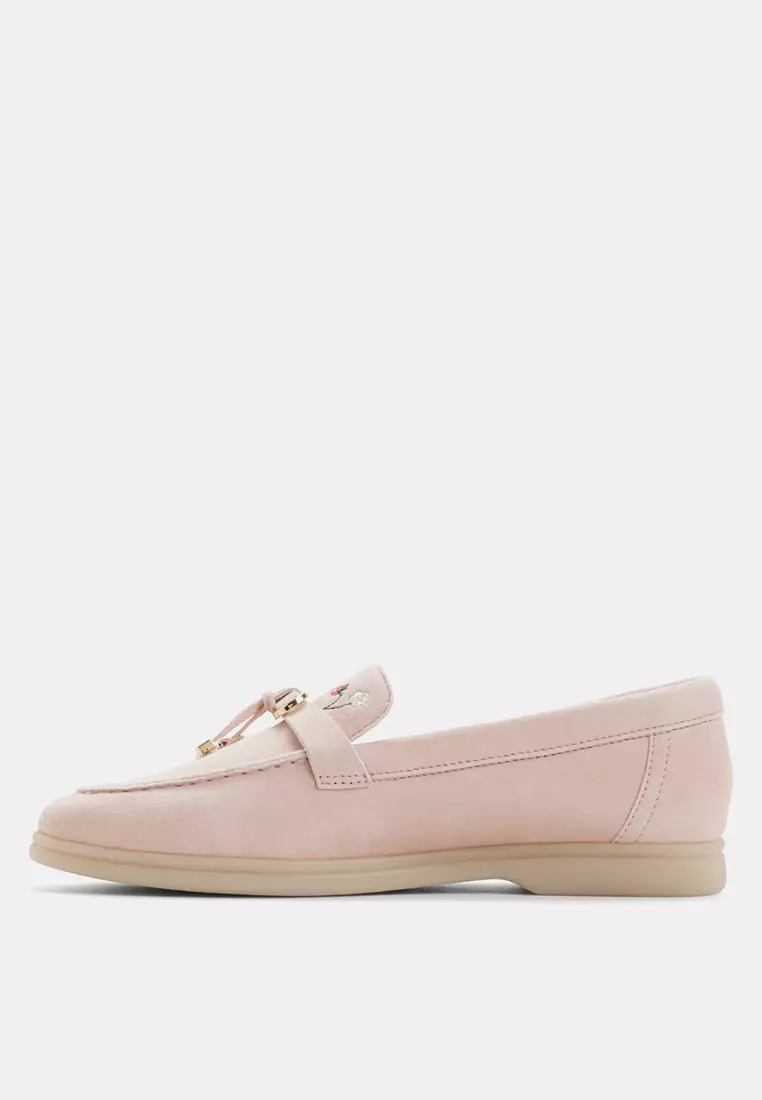 Creras-In Shoes
