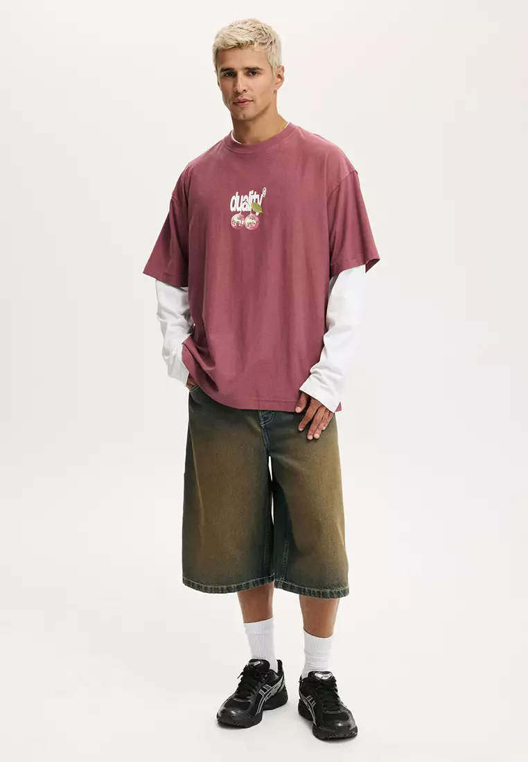 Box Fit Graphic T-Shirt