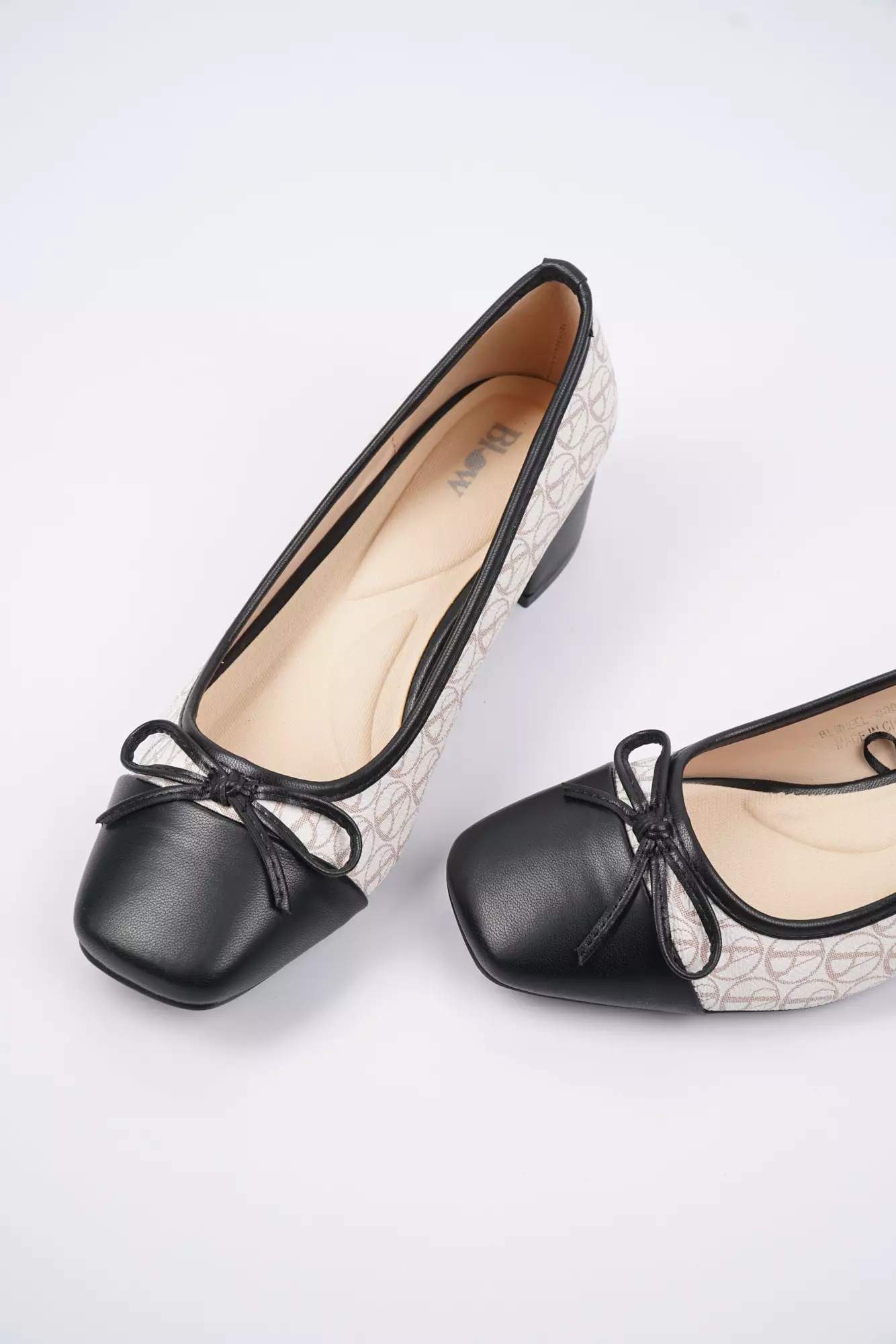 Blow Lana Urban Classic SAB Block Heels Square Toe Pantofel 4 cm BLWHEEL 0002