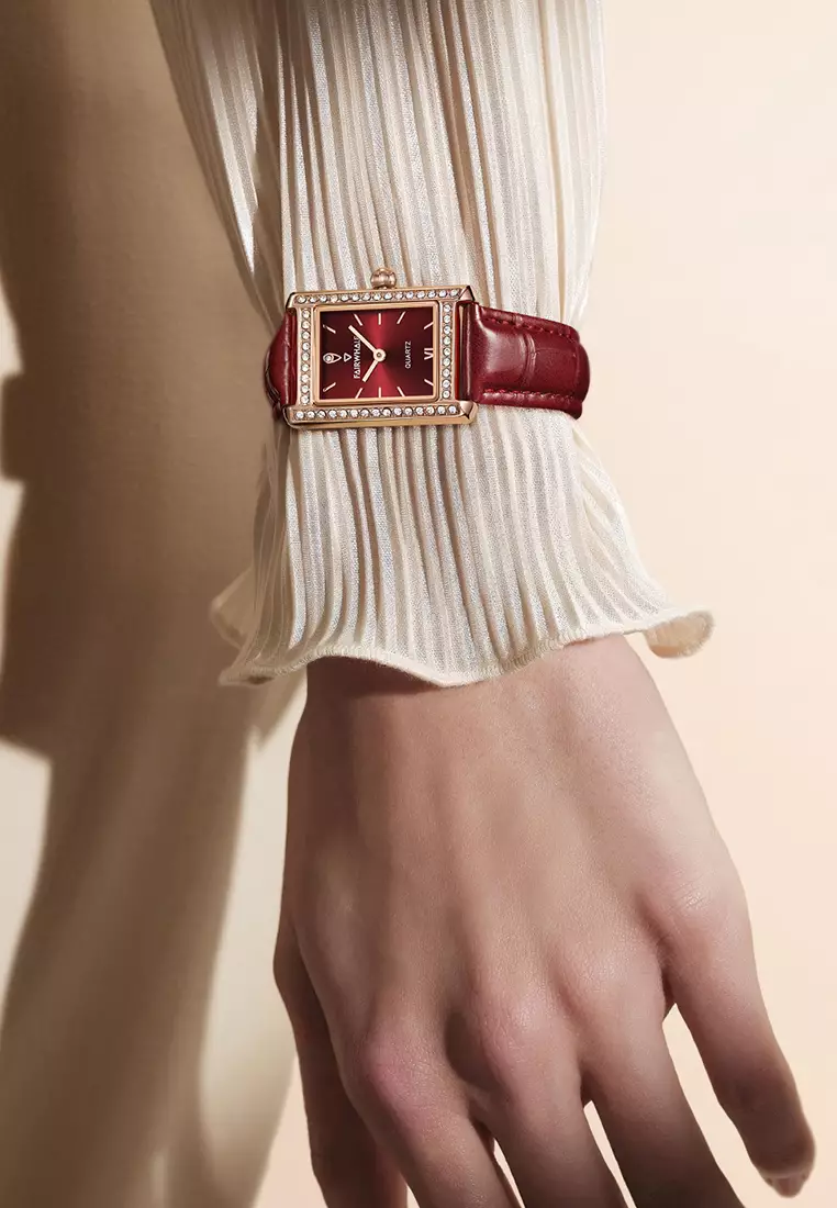 女士石英手錶，24 毫米，皮革錶帶