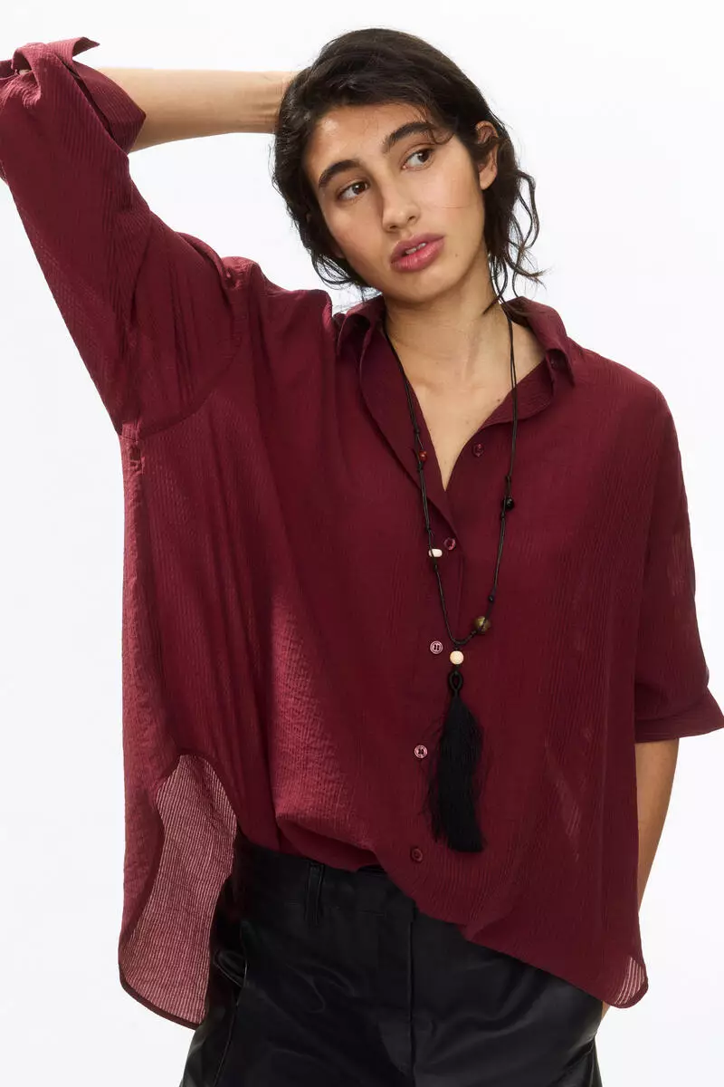 Oversized crinkled shirt