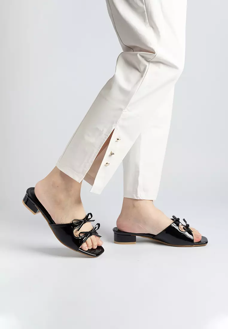 Valeria Glossy Ribbon Mules