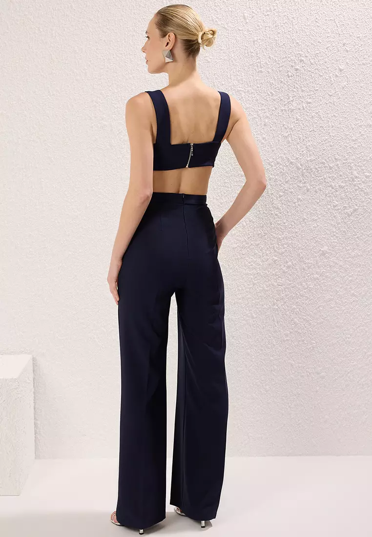 Wide Legs Back Detail Long Jumpsuit