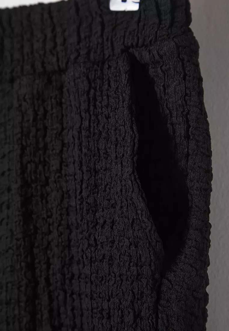 Black Relaxed Fit Textured Fabric Plus Size Knitted Shorts & Bermuda TBBSS25AP00005