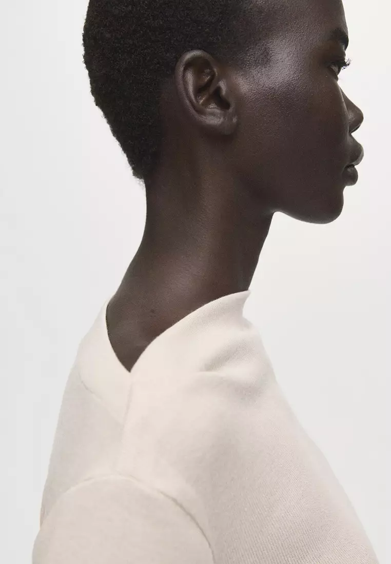 Long-Sleeved Boat-Neck T-Shirt