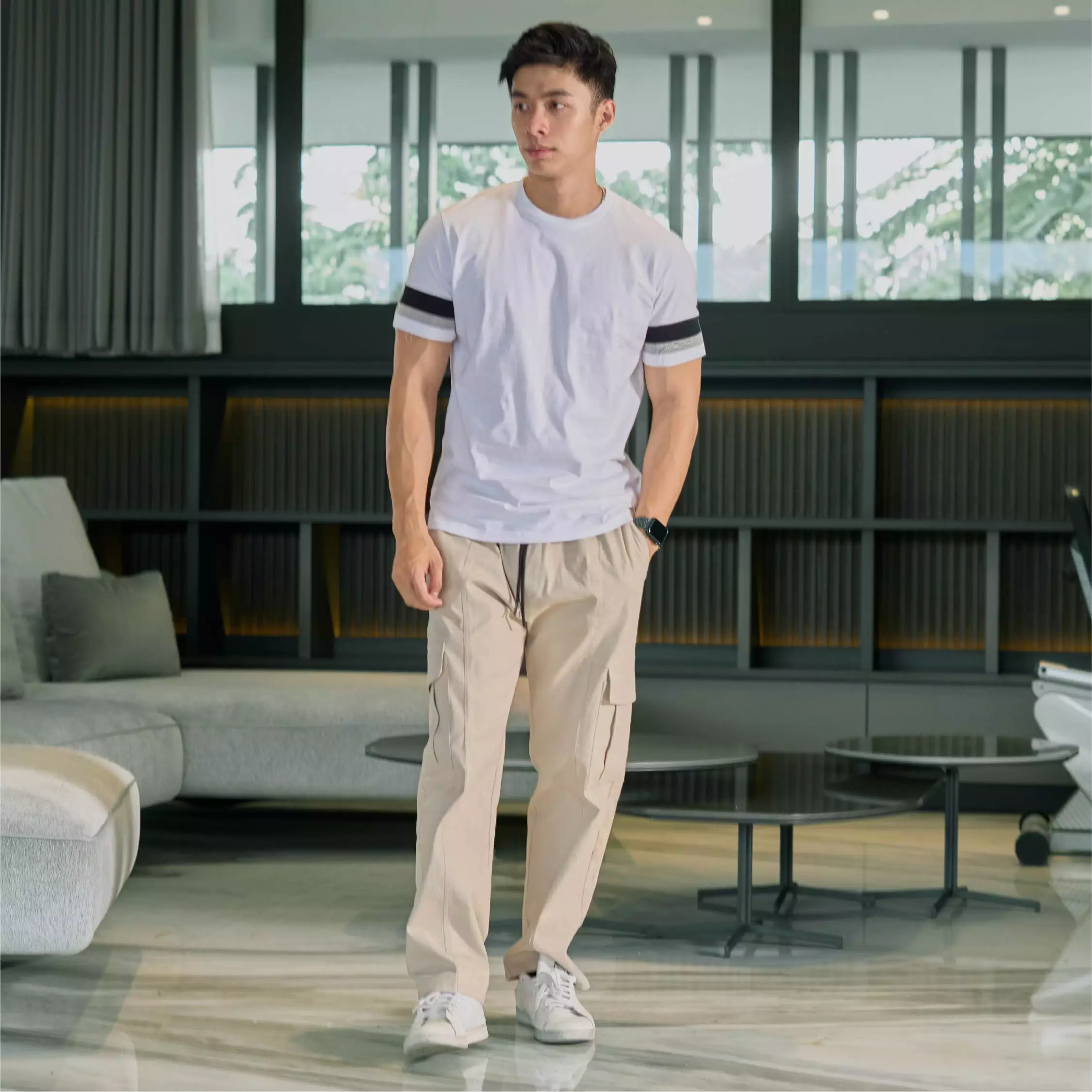 Kale Dios White / Tshirt Pria Premium Cotton  Lengan Pendek