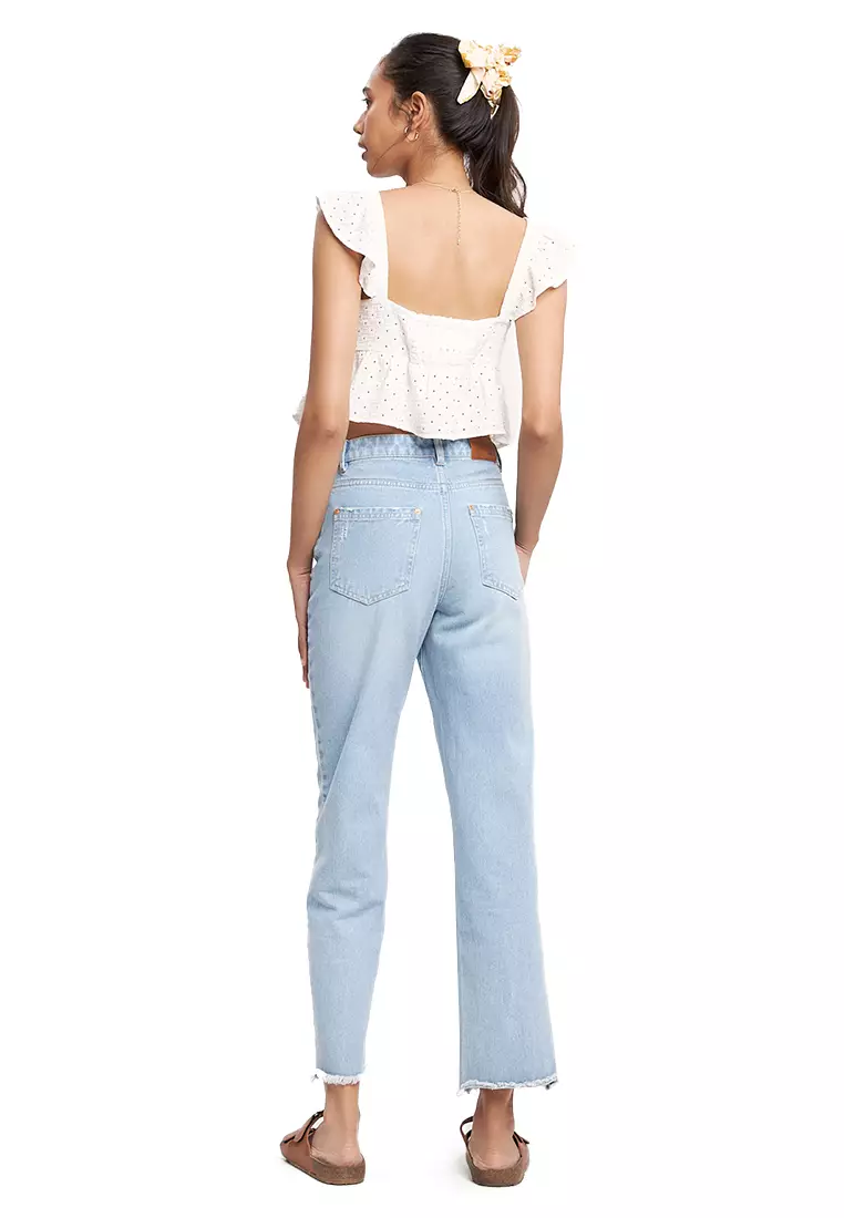 Romantic Eyelet Knotted Top With Ruffles