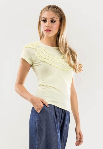 Tee With Pleats Application