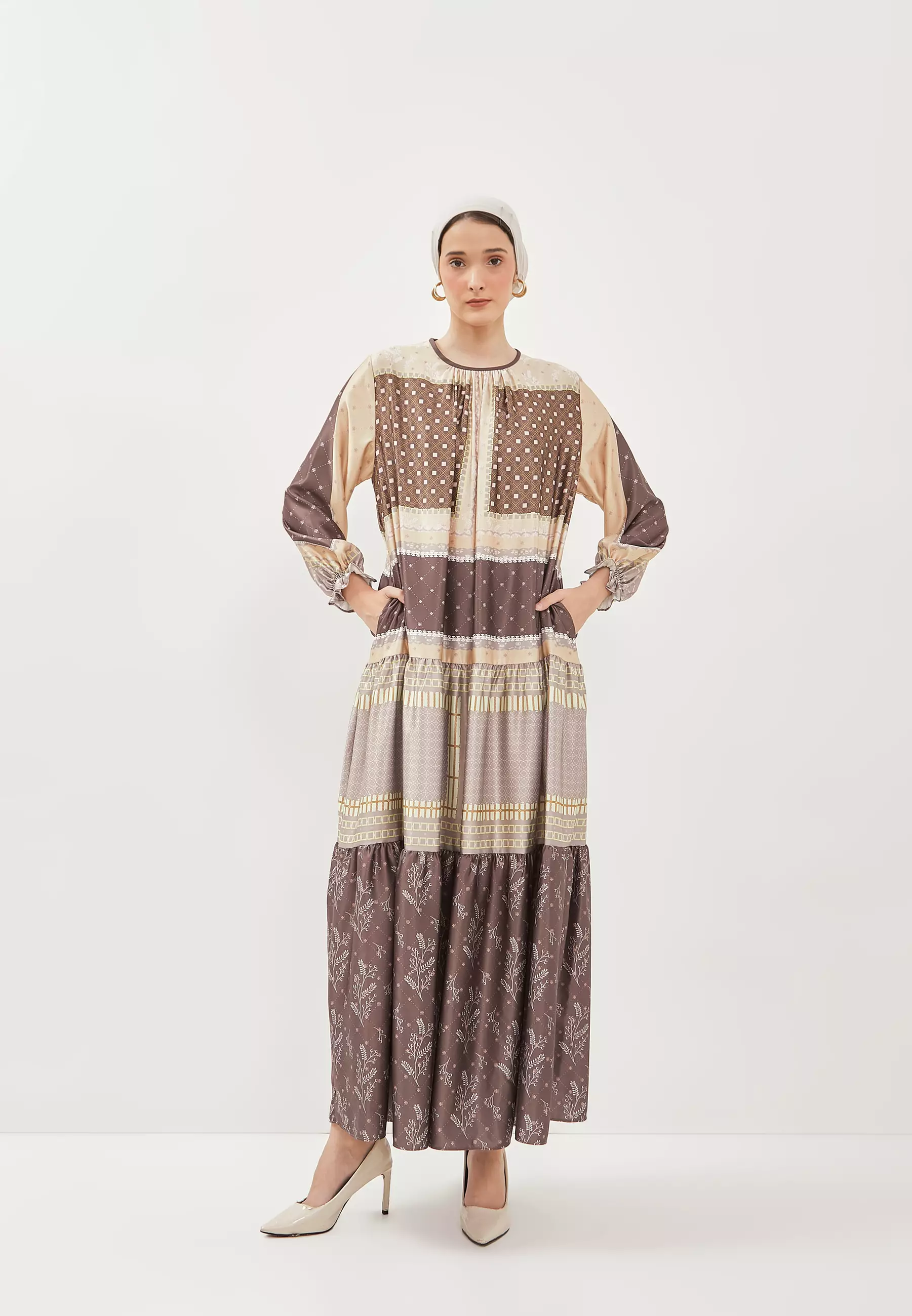 Kamilaa by Itang Yunasz Dress Minatory Brown