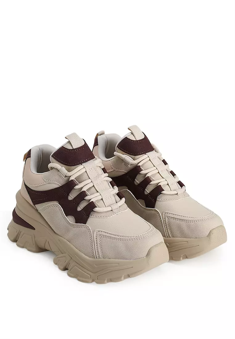 Jennaa Sneakers