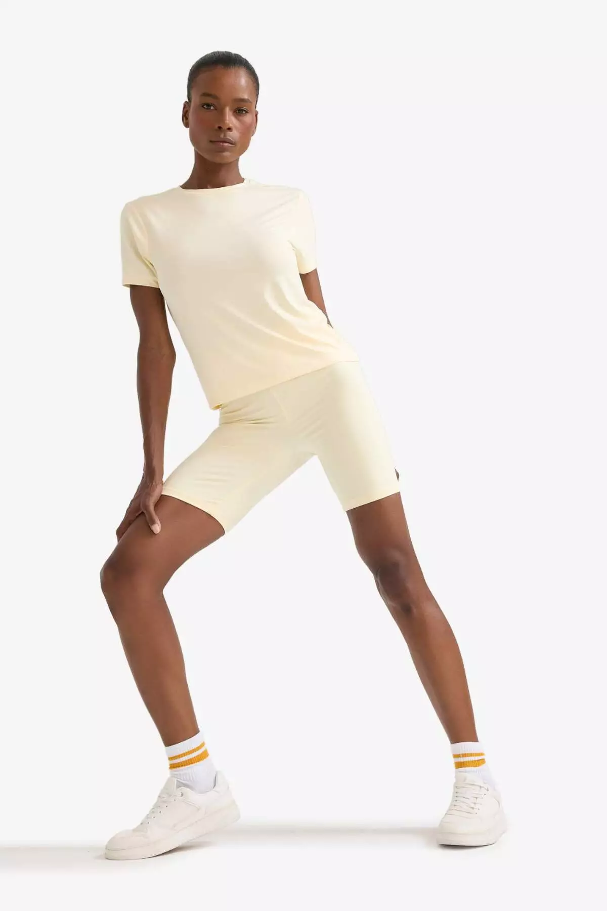 Defactofit Standard Fit Crew Neck Sportsman Basic Plain Short Sleeve White T-Shirt D2296Ax25Sp