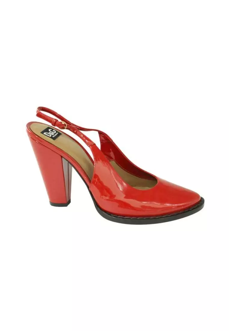 Red patent discount leather slingback pumps