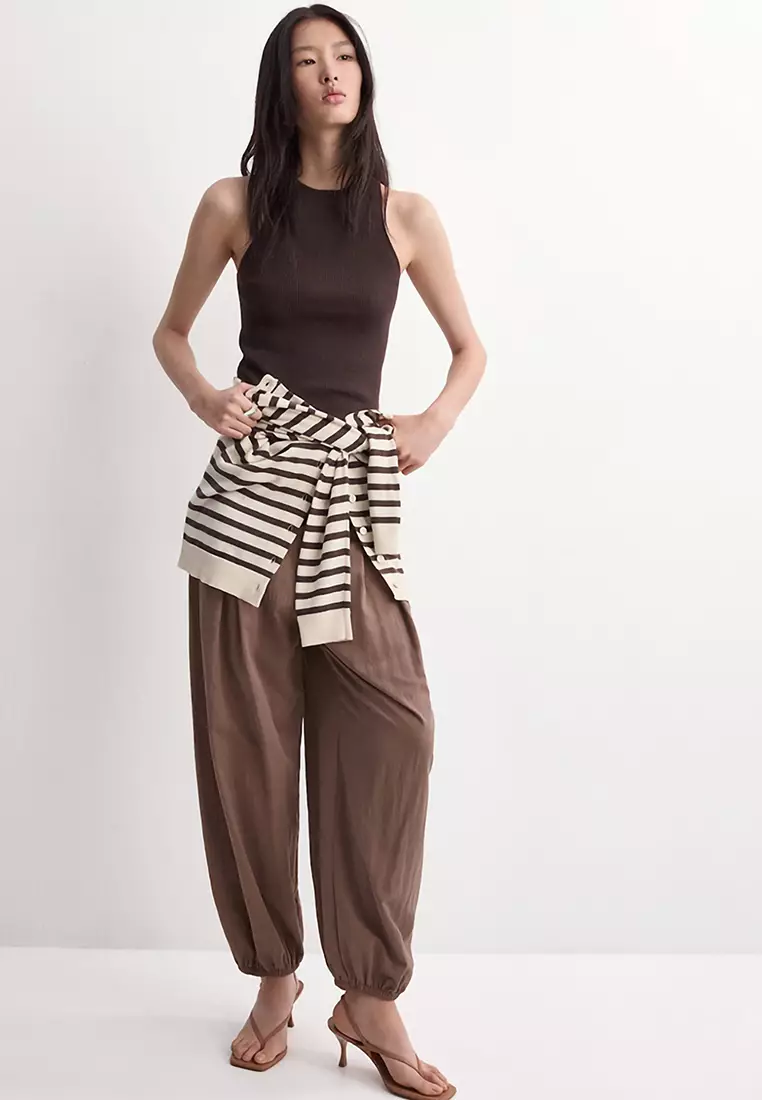 Fitted Fine-Knit Top