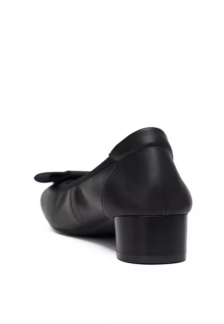 Sepatu Pantofel Formal Wanita Gino Mariani Elara Hitam