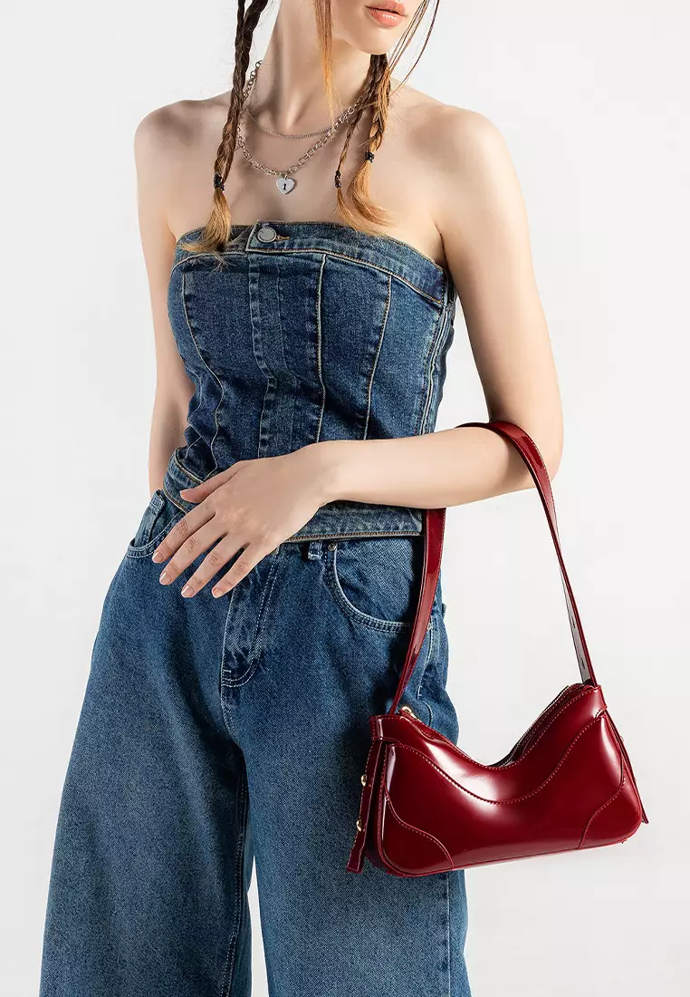 Tanga Bag Patent - Cherry Red