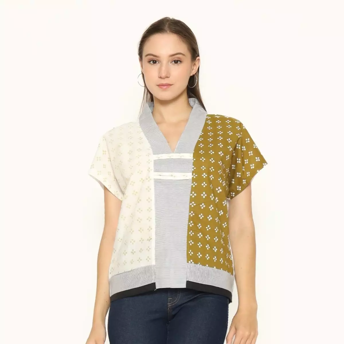 Blouse Batik Wanita - Bhatara Batik Inara - Atasan Batik Modern Lengan Pendek