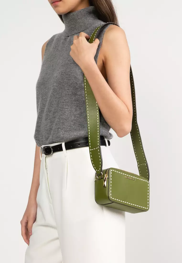 Jet Set Stitch Camera Bag