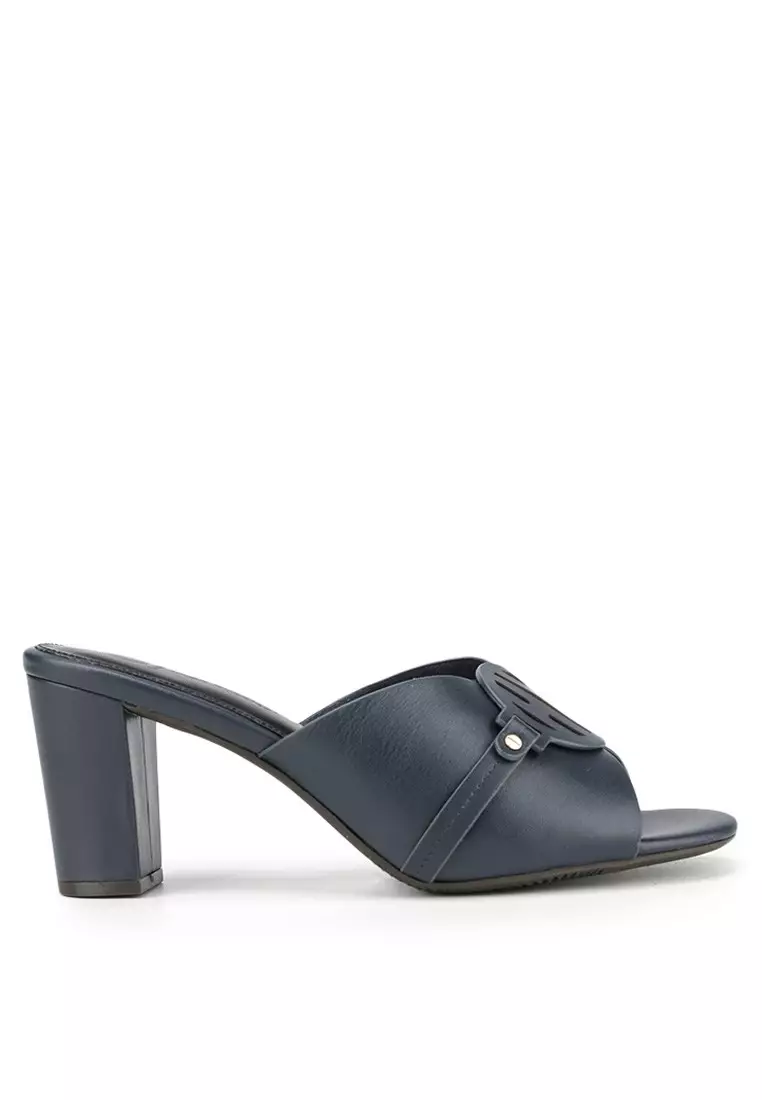 Alice patent leather sandal top