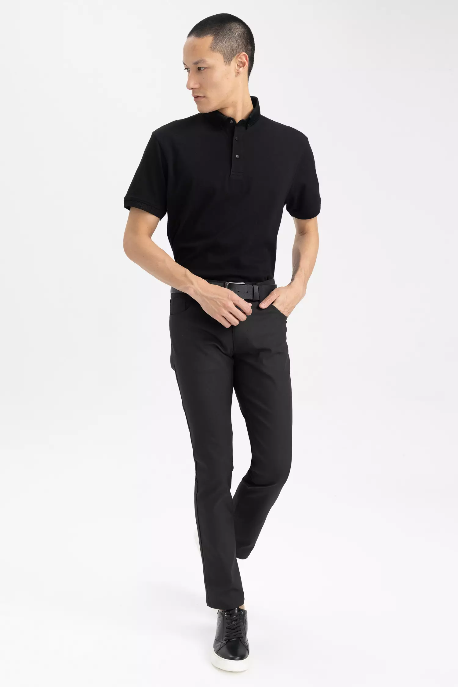 Buy DeFacto Slim Fit Short Sleeve Polo T-Shirt 2024 Online