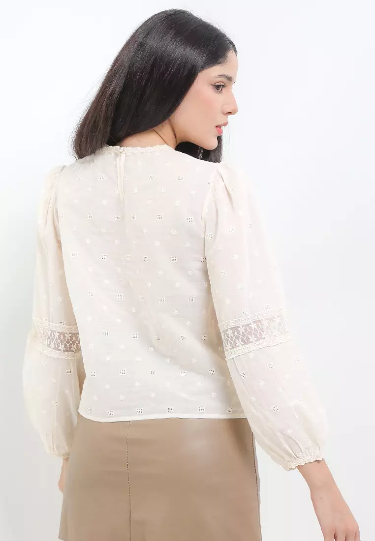 L/S Eyelet Flo Emb Blouse W/ Laces