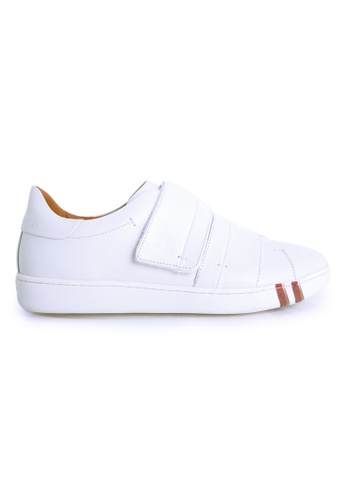 Buy Bally Bally Men S Sneakers In White 2021 Online Zalora Singapore Ballerina in stage long transparent costume dancing modern ballet. bally men s sneakers in white