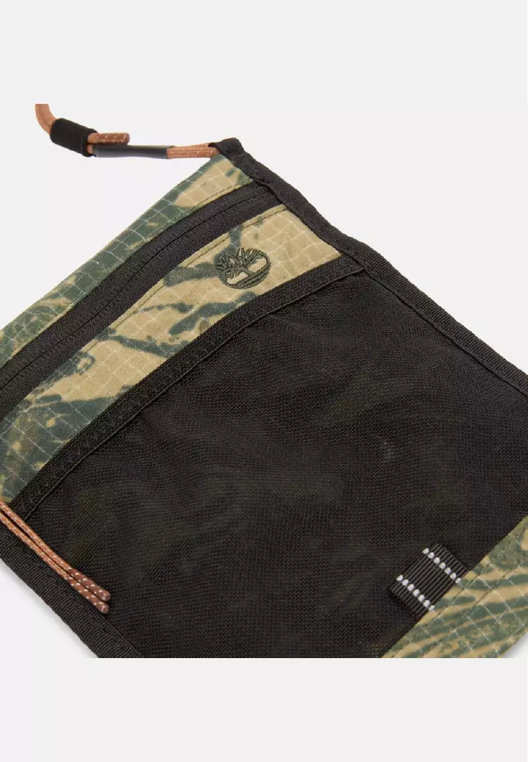 City Traverse Lite Camo Passport Holder