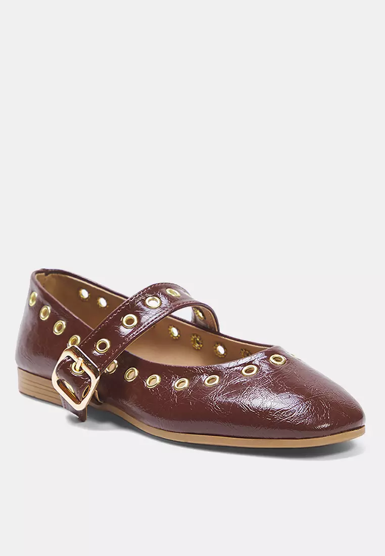 Brown Eyelet Detailed Buckle Almond Toe Mary Jane Women's Ballerina Flats Takss25Be00043