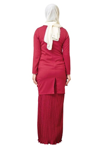 Buy Farraly Grace Kurung from FARRALY in Red only 229