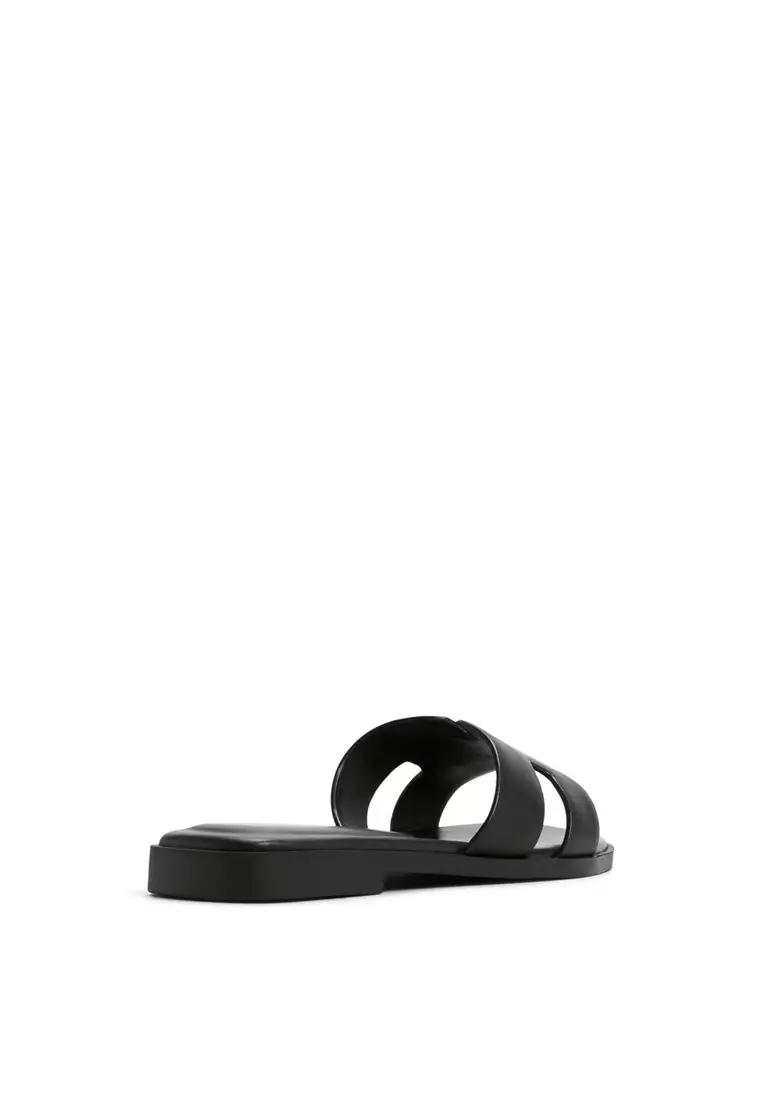 Itsandal Sandals