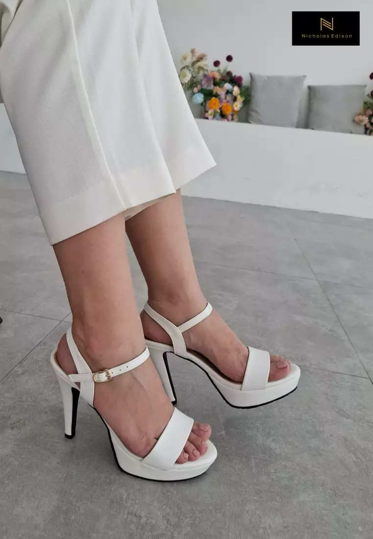 Heel Vanya White