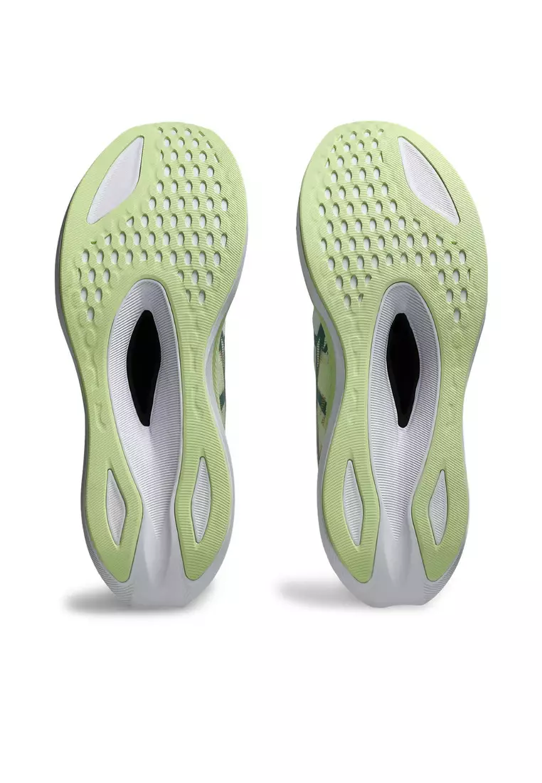 MAGIC SPEED 4 跑步鞋 1012B676-100