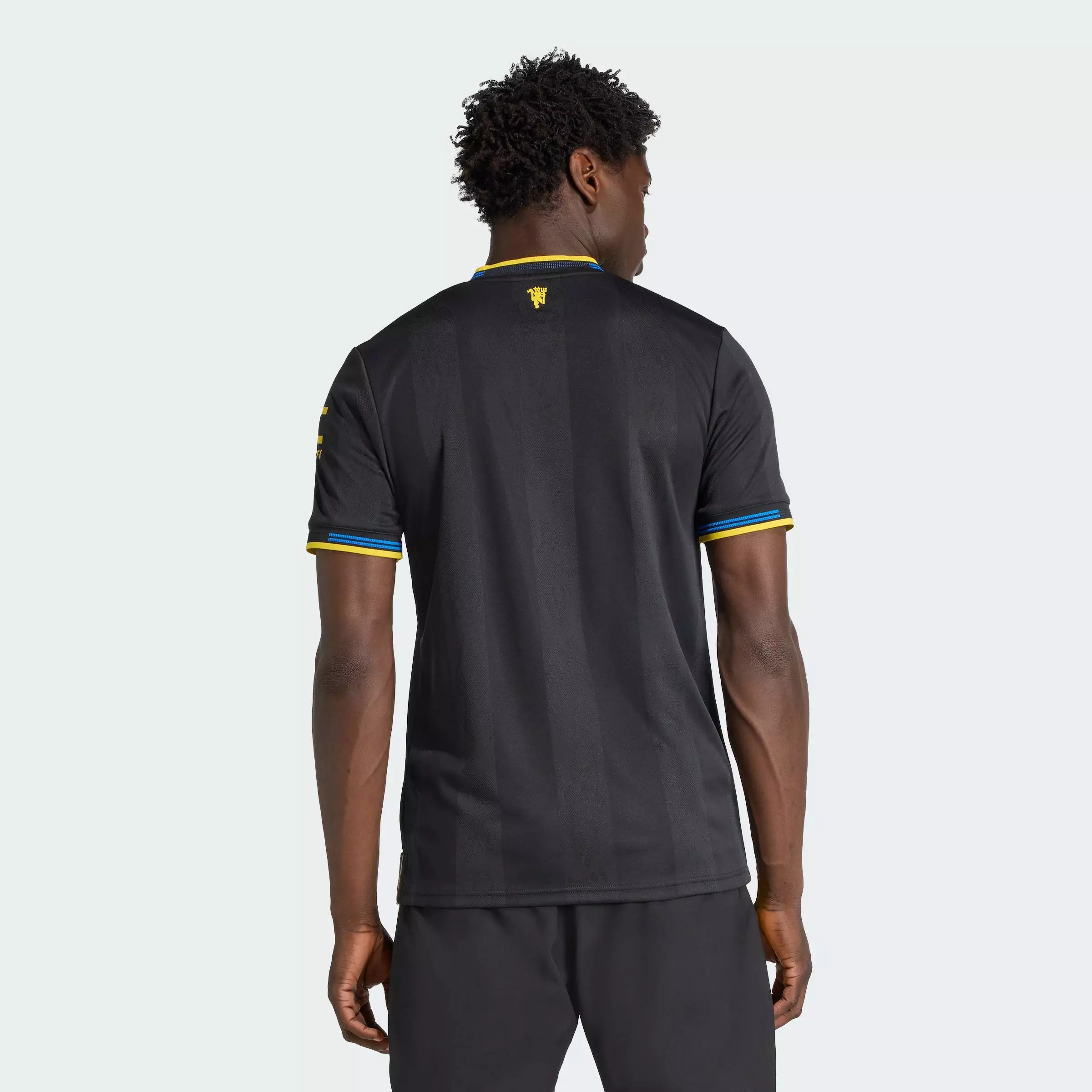 Football Manchester United 25/26 Third Authentic Jersey Men Black JI7419