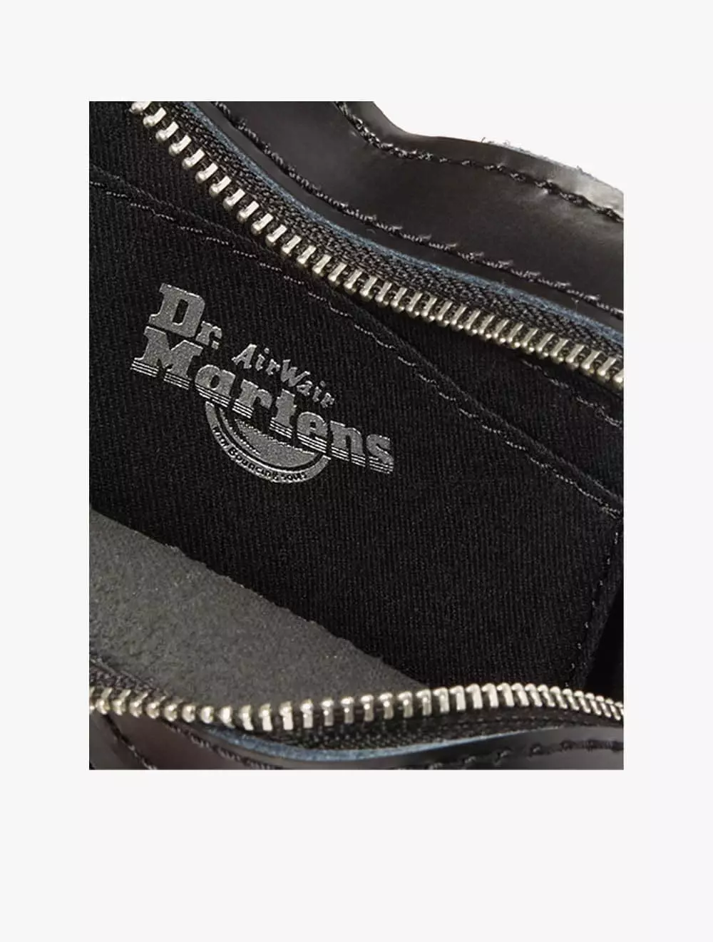 Mini Heart Bag PATENT - Black