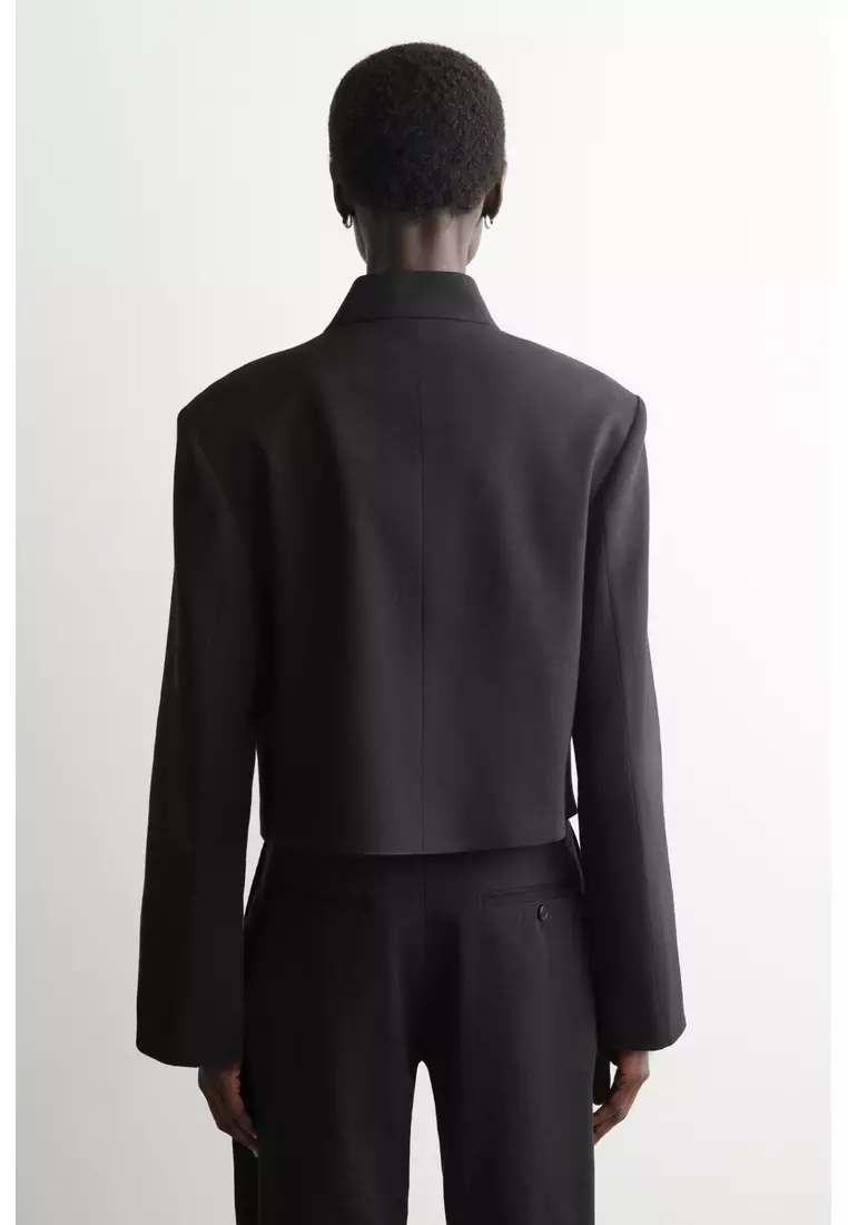 Buy Cos CROPPED STRUCTURED LINEN BLAZER 2026 Online | ZALORA