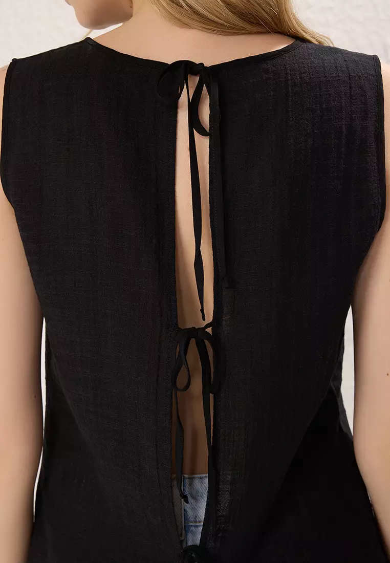 Black Tie Detailed Thin Fabric Woven Blouse