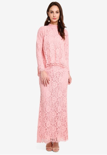 Ballerina Kapit Strawberry Kurung from GHAANIA in Pink