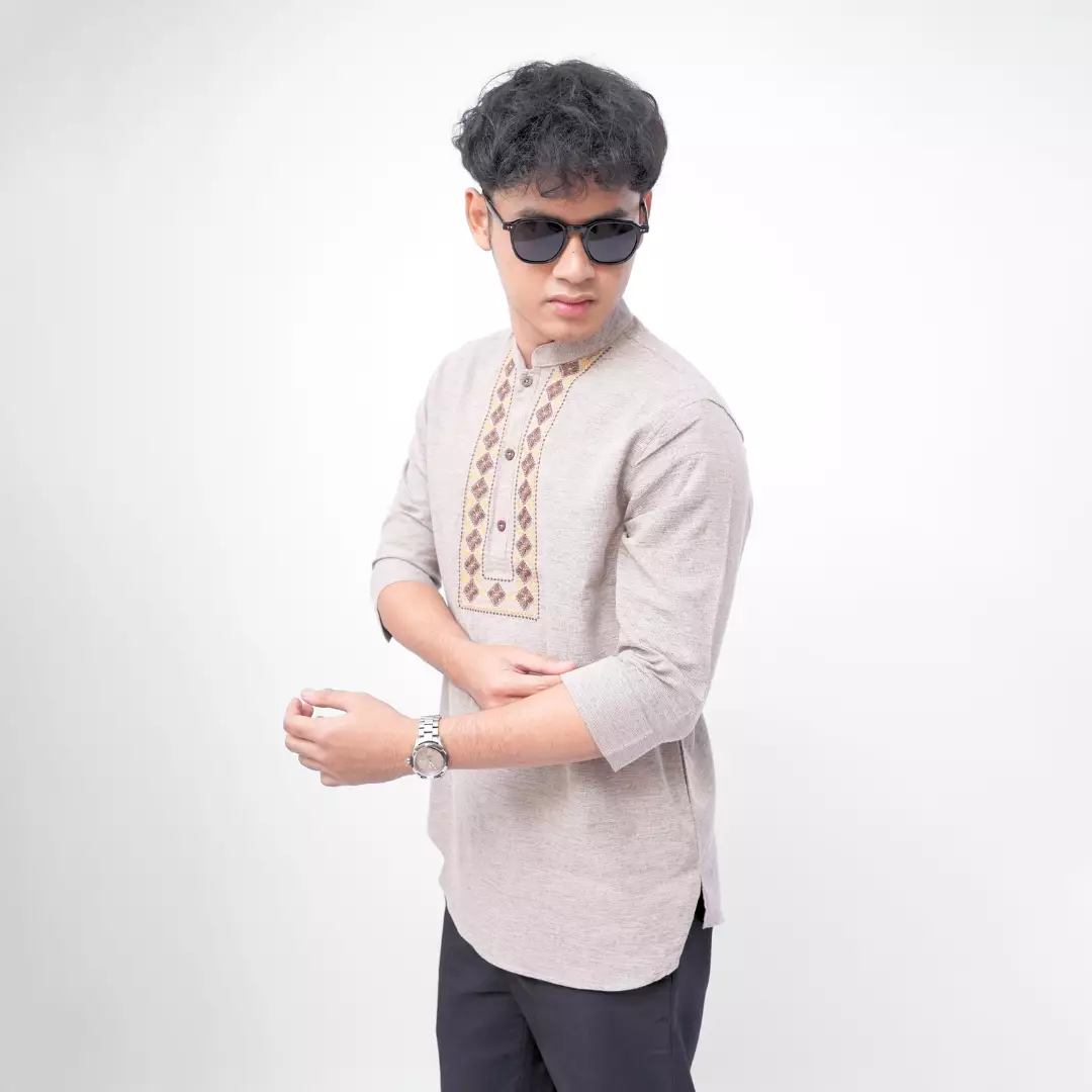 Ryusei Kemeja Kurta Kerah Koko Tanakawa 2 Tone Light Brown