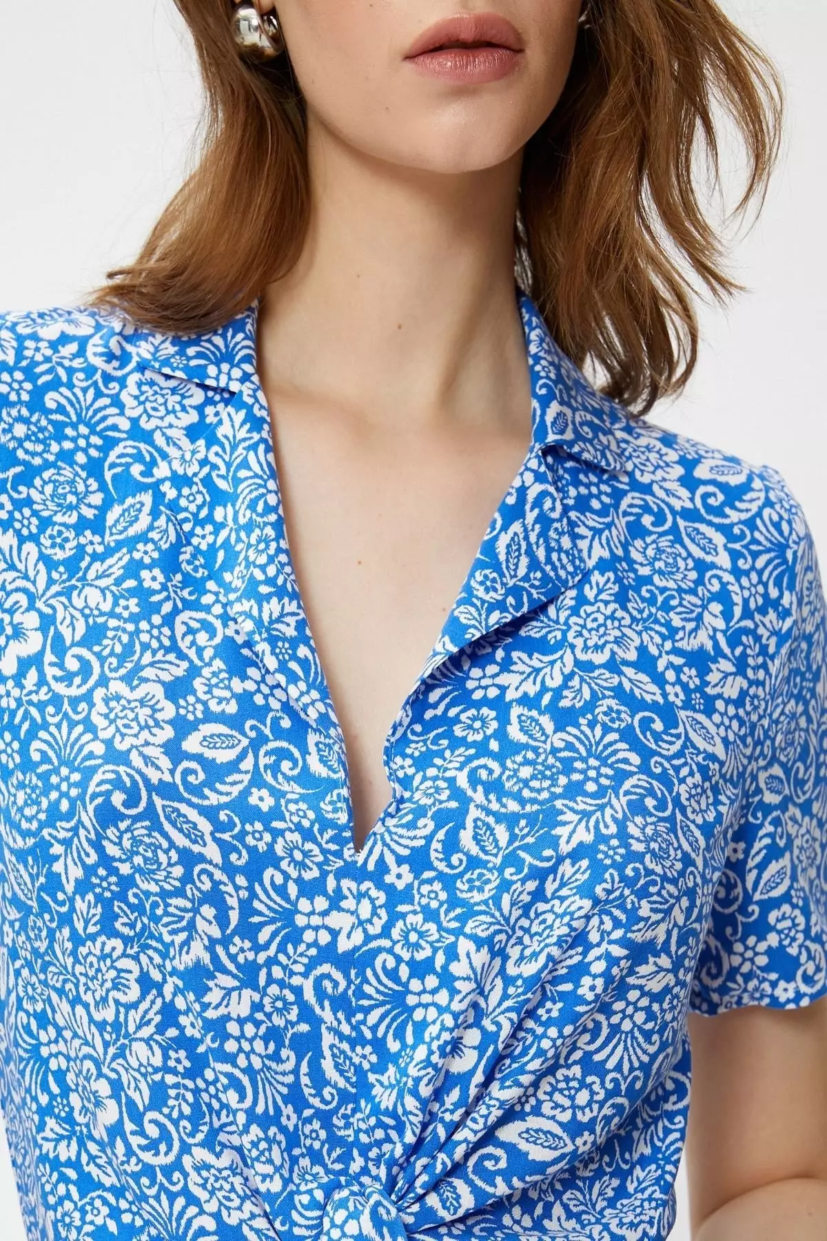 Tie Waist Crop Shirt