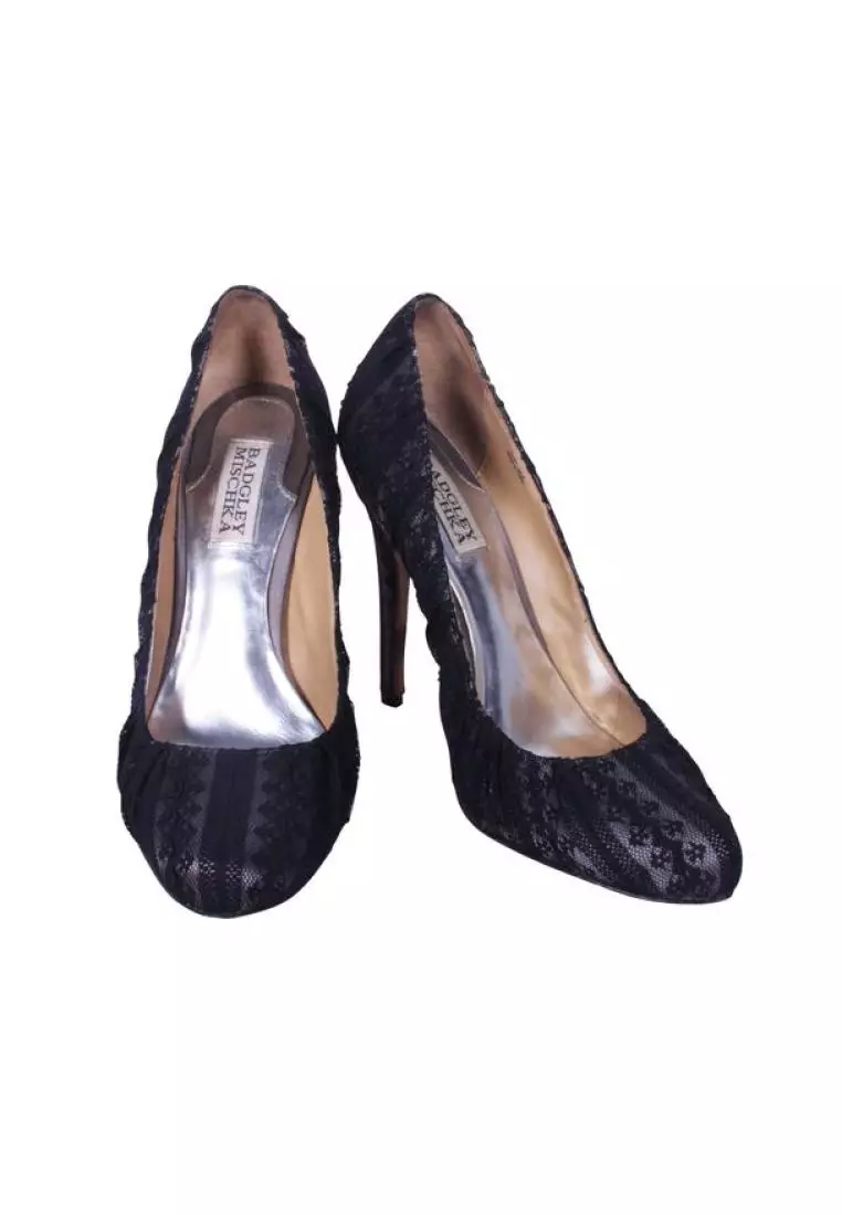 Designer black pumps hotsell