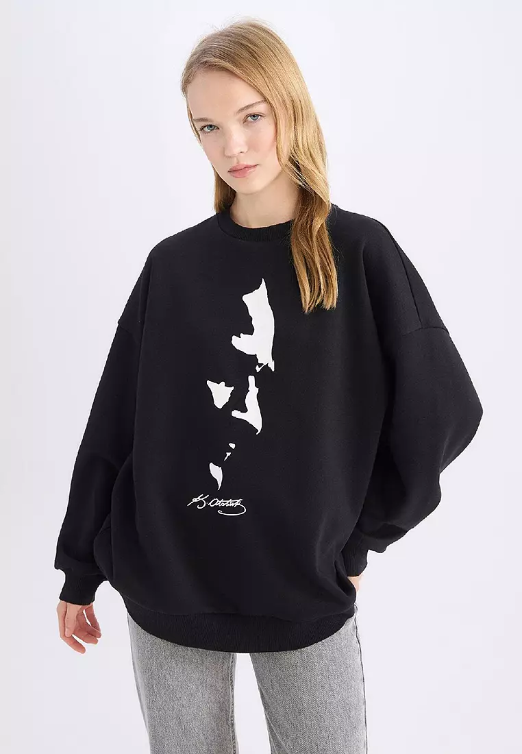 Oversize Crew Neck Atatürk Sweatshirt