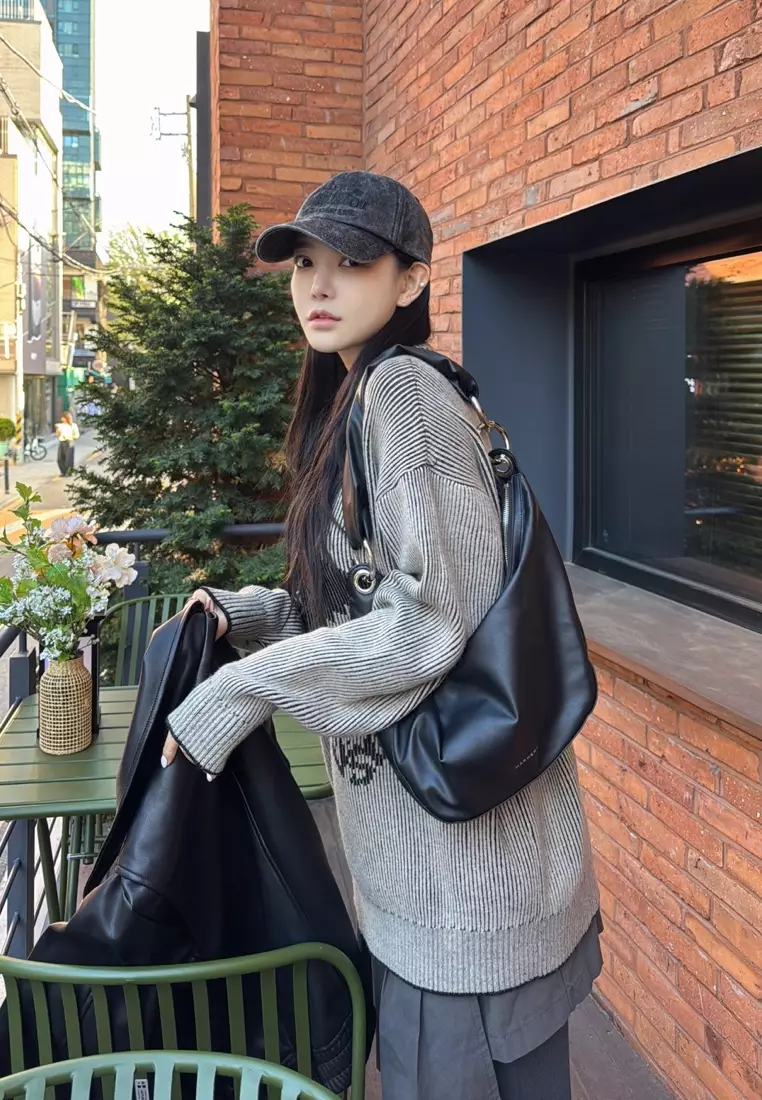 ARROW Vegan Leather Crossbody Bag Black