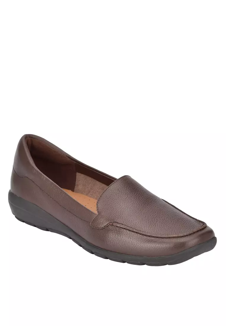 Easy spirit abide leather casual flats discount