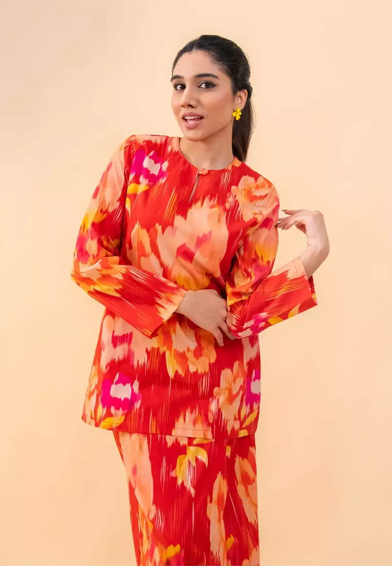 Bayu Somerset Meilani Kurung