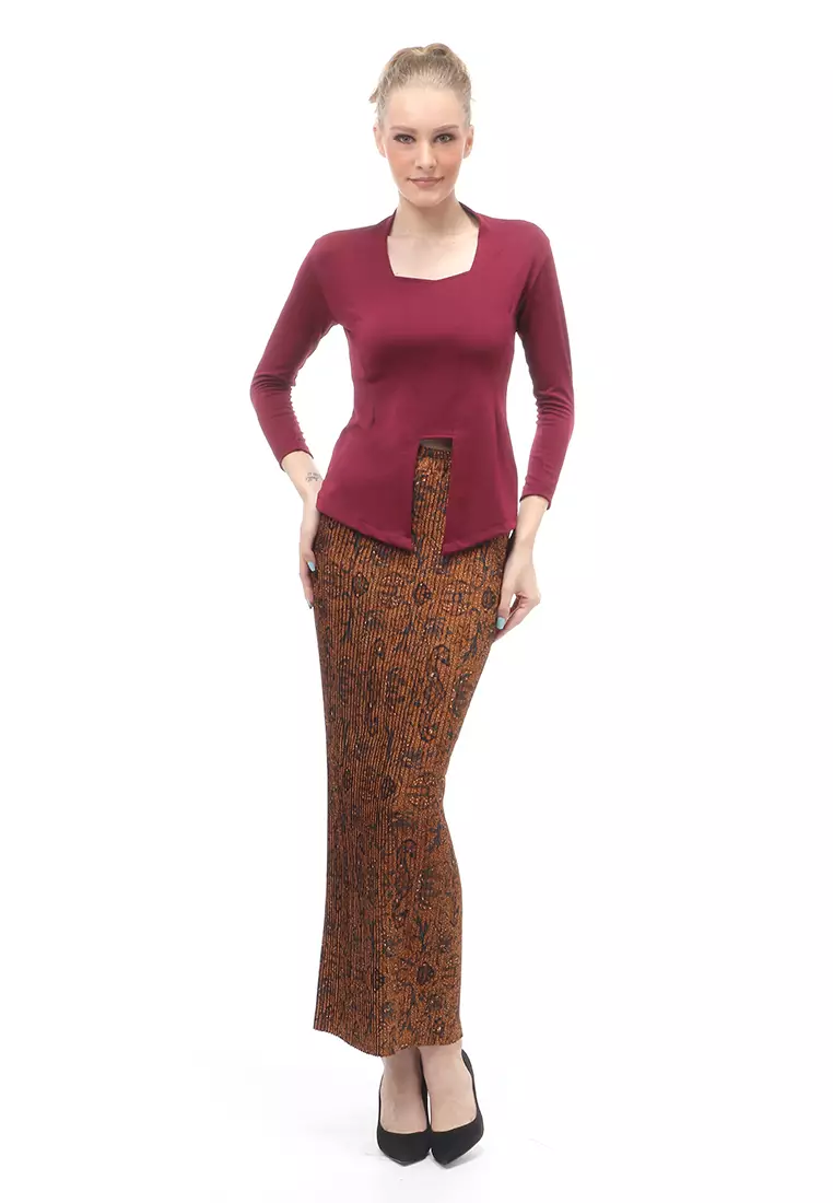 Kebaya Atasan Wanita Motif Solid Long Sleeves Slip On Style Design Casual Relaxed Fit - Maroon