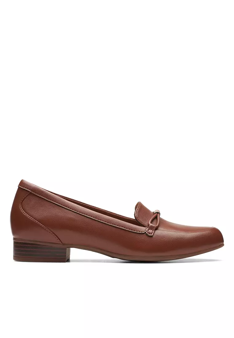 Discount on Clarks  shoes - SKU: Juliet Shine Slip On Shoes Tan